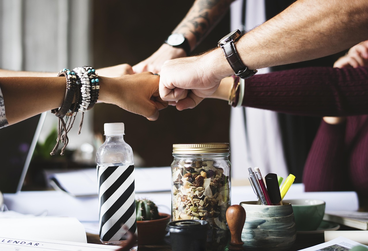 découvrez comment les partenariats stratégiques favorisent la croissance et l'innovation au sein des entreprises. profitez de conseils pour bâtir des collaborations durables et mutuellement bénéfiques.
