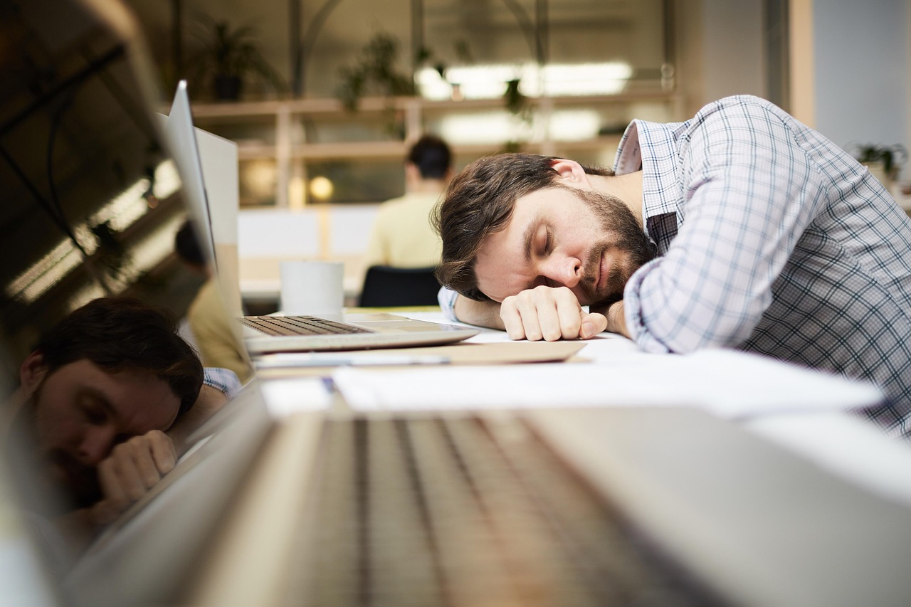 découvrez les principaux avantages sociaux offerts aux employés, incluant assurances santé, congés payés, retraite et autres bénéfices pour améliorer le bien-être au travail.