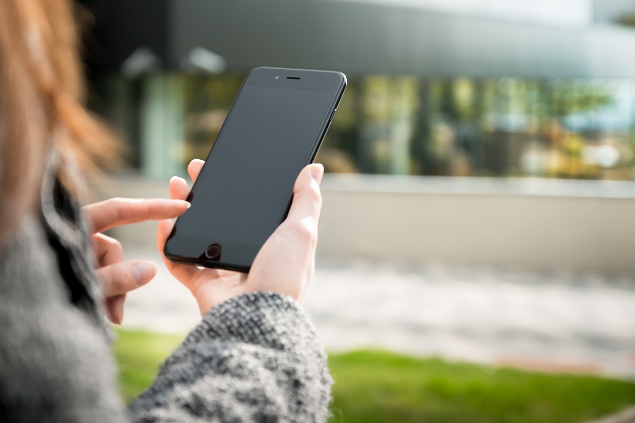découvrez notre programme innovant de simulations d'appels, conçu pour perfectionner vos compétences en communication et en vente. pratiquez dans un environnement réaliste et améliorez votre confiance et votre efficacité lors des interactions téléphoniques.