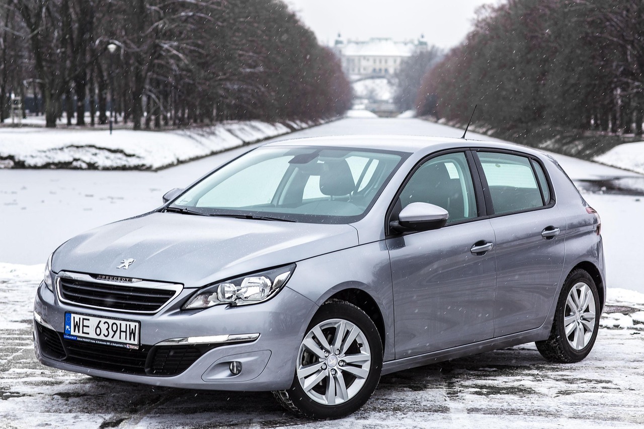 découvrez l’univers de peugeot : voitures particulières, suv, utilitaires et modèles électriques. retrouvez l’actualité, les innovations et les offres peugeot pour tous vos besoins automobiles.