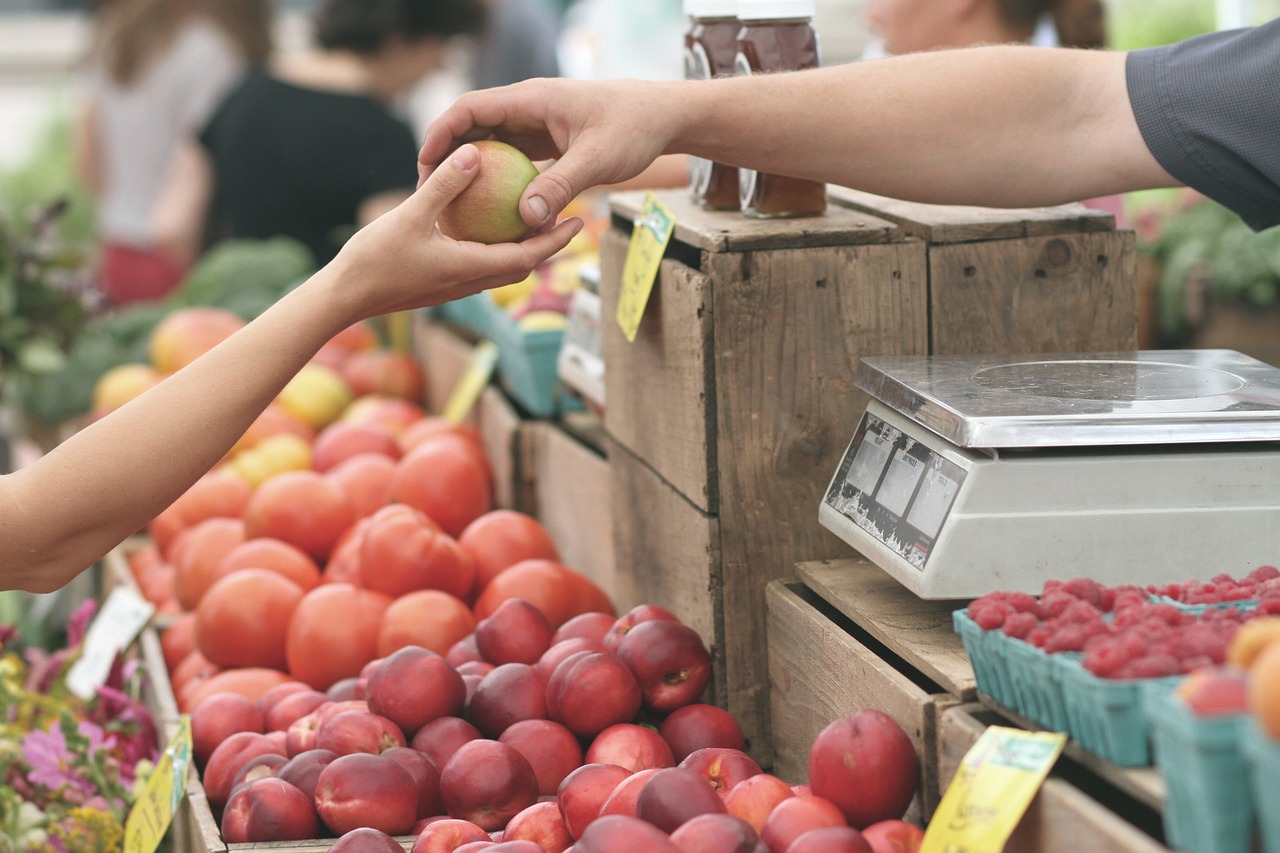 découvrez l'approche client, une stratégie essentielle pour comprendre et répondre aux besoins des consommateurs, améliorer leur expérience et fidéliser la clientèle dans un environnement compétitif.