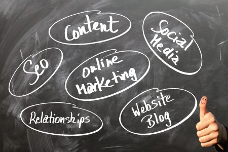 découvrez le marketing relationnel, une stratégie axée sur la création et le maintien de relations solides avec vos clients. apprenez comment fidéliser votre clientèle et optimiser vos interactions pour booster votre chiffre d'affaires.