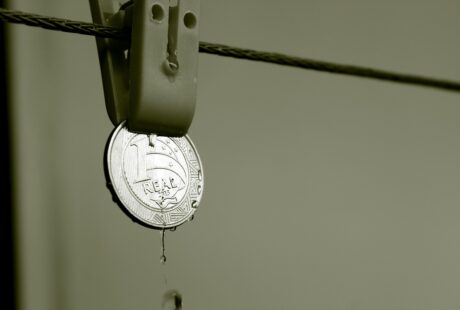 découvrez le salaire minimum au portugal en 2025, les nouvelles réglementations, les montants actualisés et leur impact sur les travailleurs et l'économie locale.