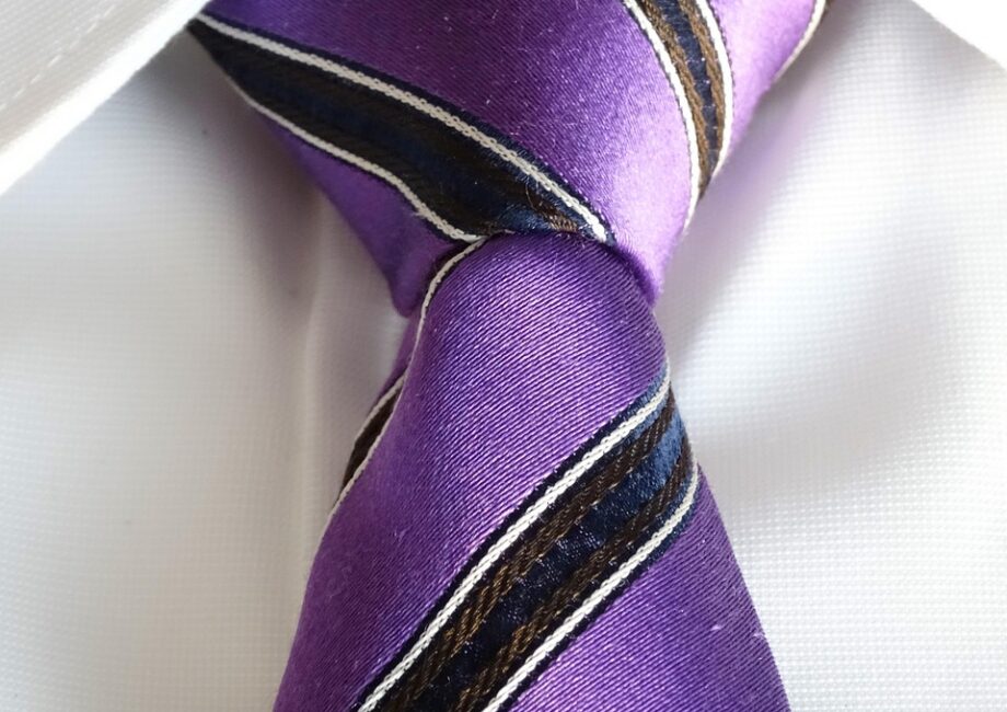 solutions comptables sp&eacute;cialis&eacute;es pour les entreprises de v&ecirc;tements de travail, alliant expertise financi&egrave;re et connaissance du secteur.